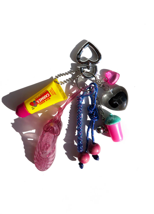 CARMEX LIPSTICK KEY RING